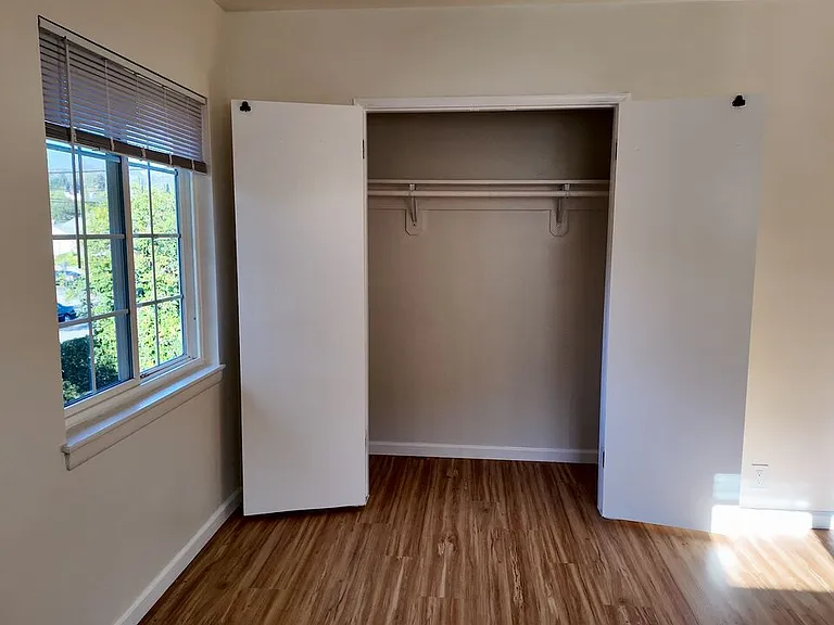 414 E Dryden St #3 — Photo 11