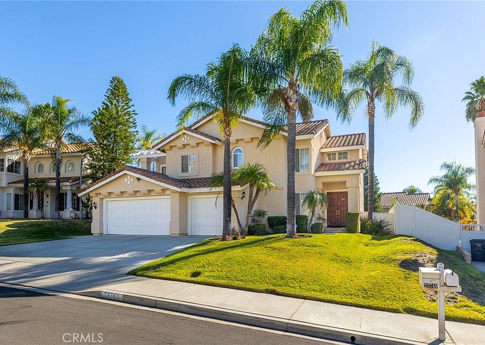 1st image of 23749 Heliotrope Way