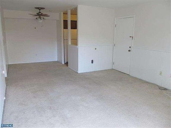 4th image of 5200 Hilltop Dr #251