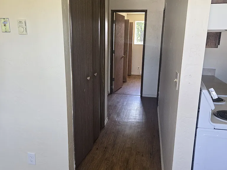 182 Molly St #16 — Photo 11