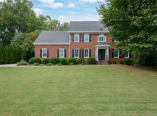 2200 Fairfax Dr, Alpharetta, GA 30009