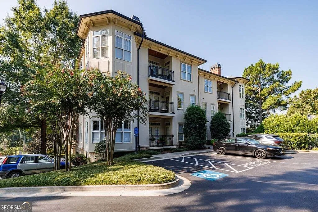 2 bed, 2.0 bath, 1404 sqft, $3,400 — Photo 1