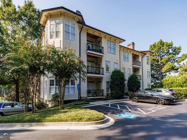 828 Highland Ln NE APT 2204, Atlanta, GA 30306