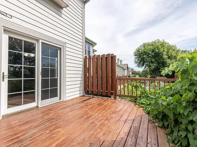 N48W16103 Lone Oak Ln — Photo 38