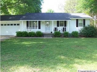 10 Oxmore Flint Rd SW, Decatur, AL 35603