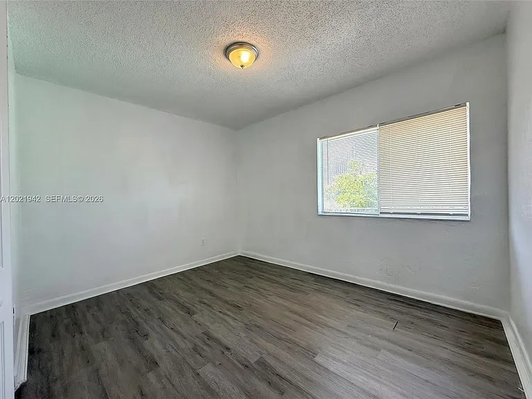 1117 NW 3rd Ave #11 — Photo 9