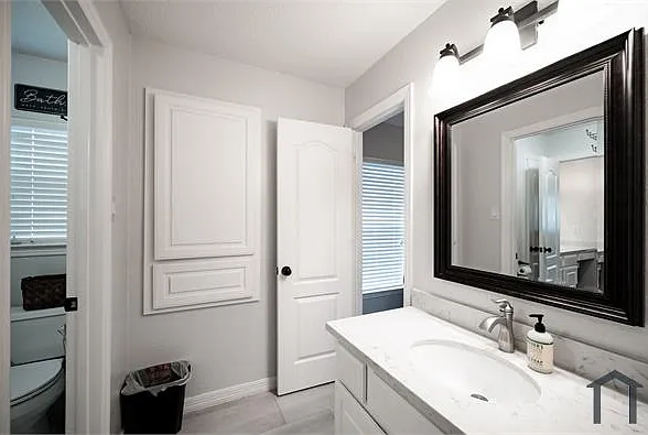 5810 Misty Island Ct — Photo 12