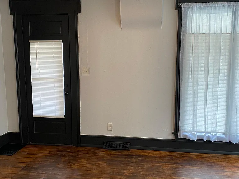130 Brooklyn Ave #1 — Photo 5