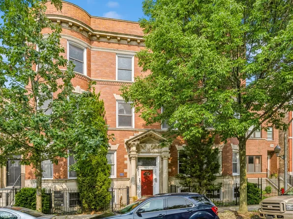 3252 S Prairie Ave APT 2S, Chicago, IL 60616