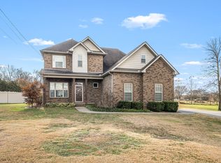 102 Drema Ct, Christiana, TN 37127