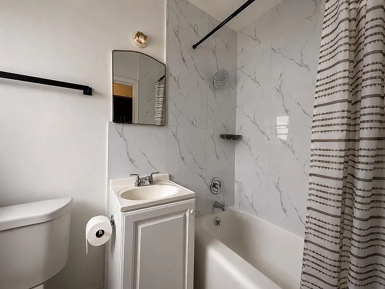 1822 Cleveland St #1REAR — Photo 5