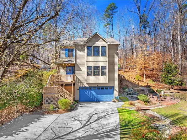 101 Hartwell Ct, Westminster, SC 29693