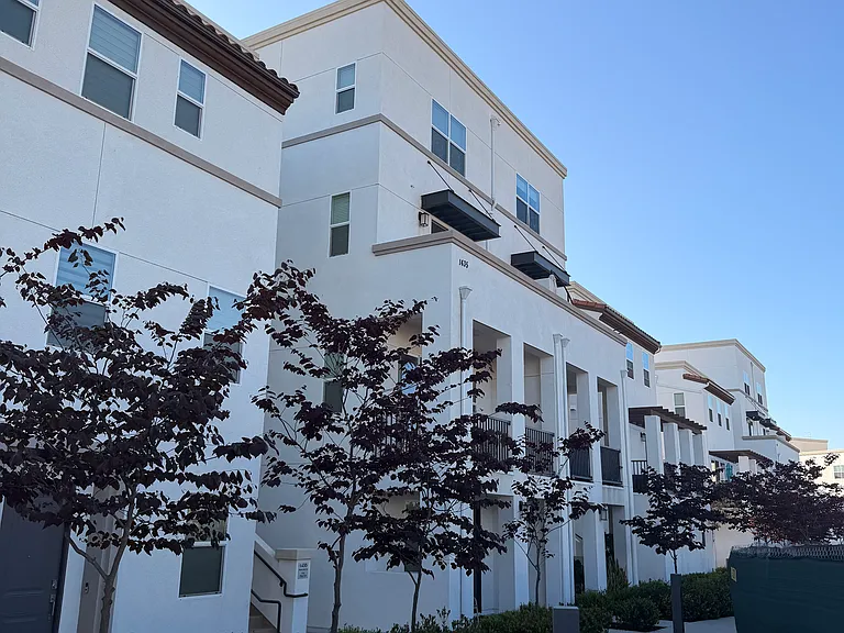 1435 Sulu Sea Ln — Photo 2