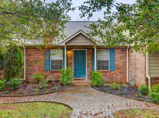 827 Olde Pioneer Trl, Knoxville, TN 37923