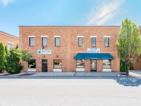 1313 Enterprise Dr, Lynchburg, VA 24502