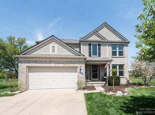 47382 Fairlawn Ct, Canton, MI 48188