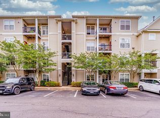 13377 Connor Dr APT G, Centreville, VA 20120