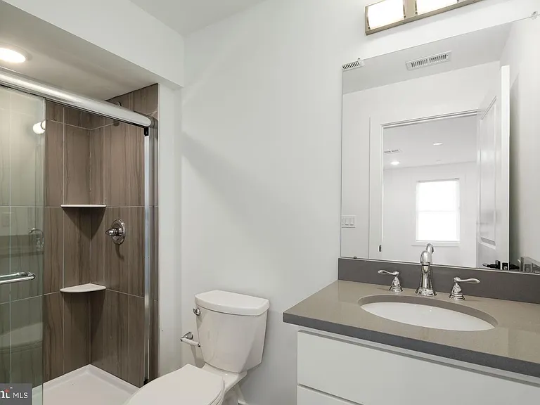 3501 Haverford Ave #3 — Photo 2