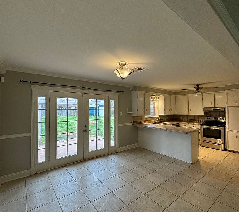 4009 Parkway Dr, Bossier City, LA 71112 Zillow