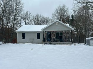 584 S Green St, White Cloud, MI 49349