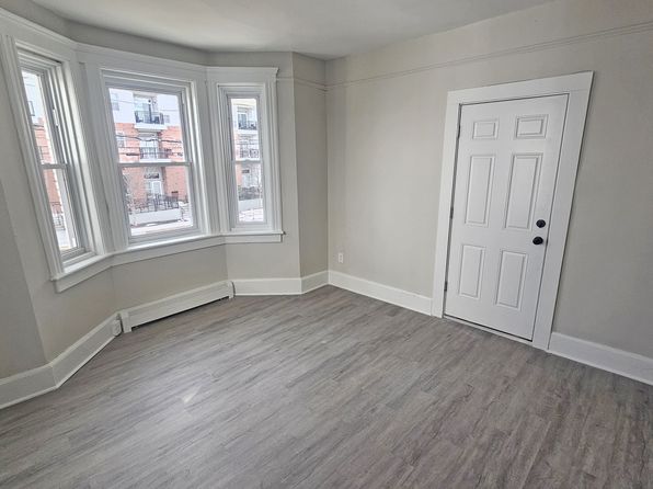 stamford-connecticut-240502497 picture