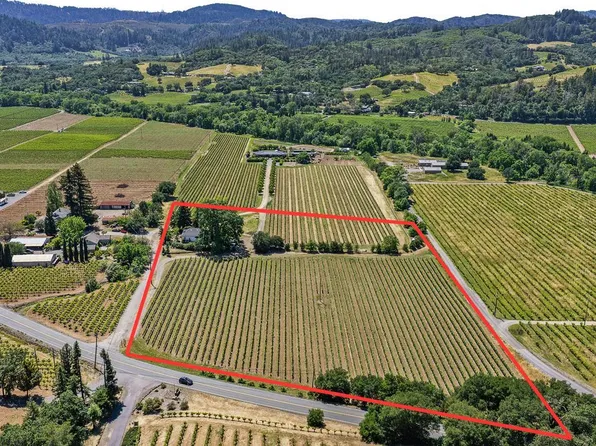 5091 Dry Creek Rd, Healdsburg, CA 95448