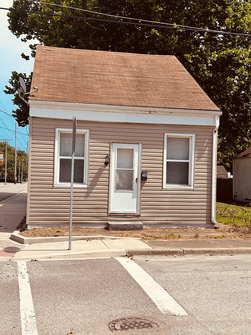30 15th St photo 1