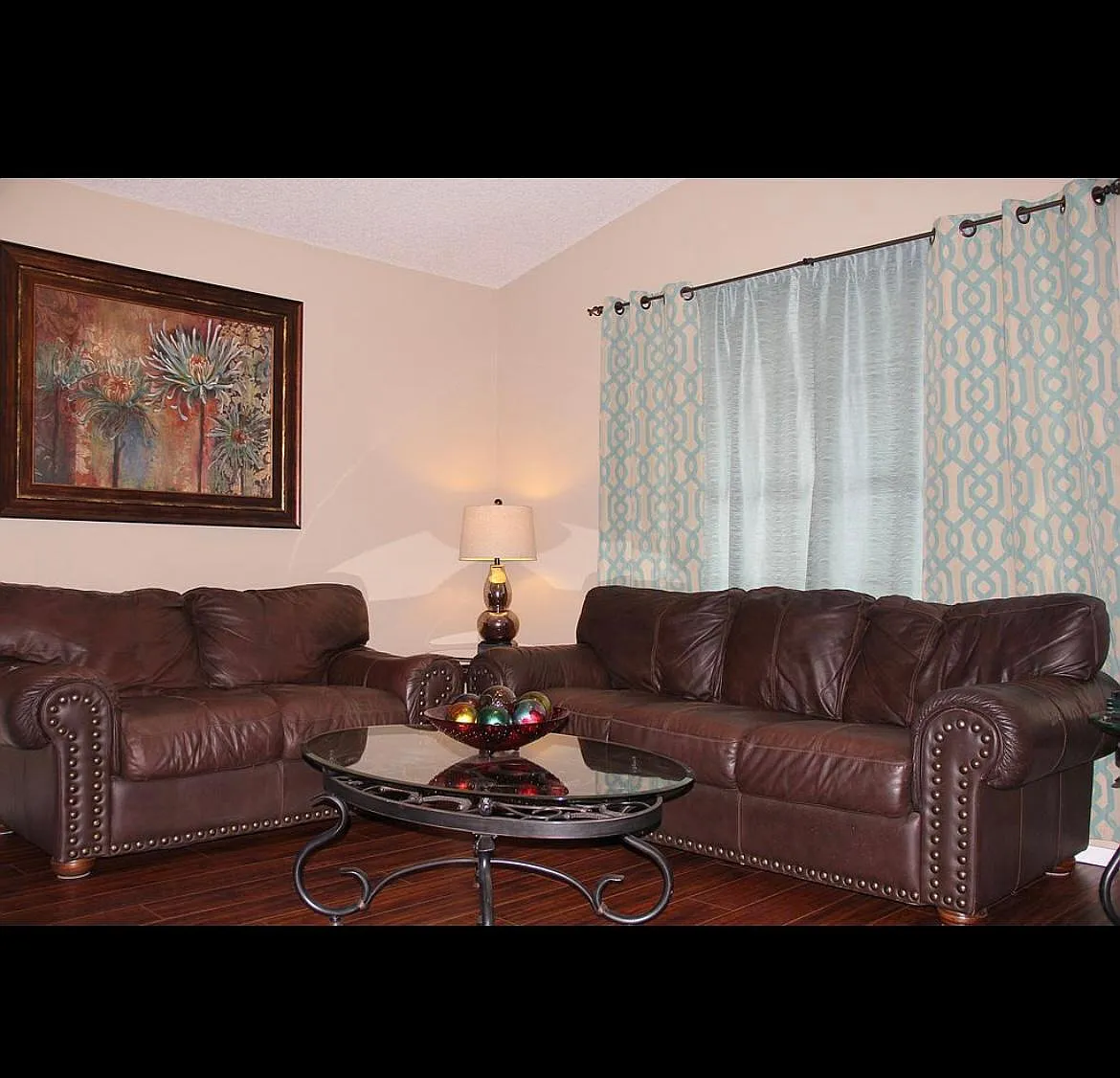 3 bed, 1130 sqft, $1,700 — Photo 2