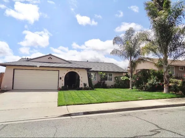 788 Butterfield Ln, San Marcos, CA 92069