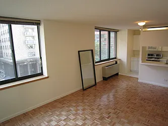 Rented by Sumitomo Real Estate Sales