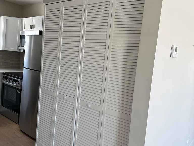 105 Dering Ave — Photo 14