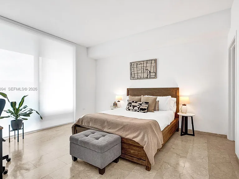 88 SW 7th St #2210 — Photo 14