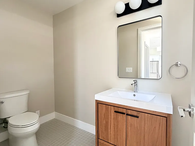 2508 Los Amigos St — Photo 9