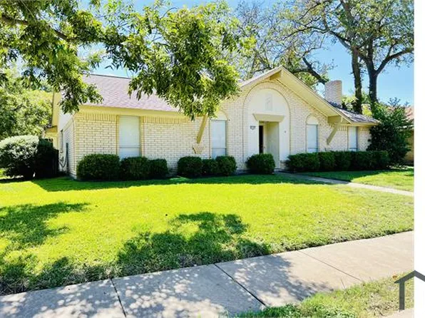 2102 Richwood Dr, Garland, TX 75044
