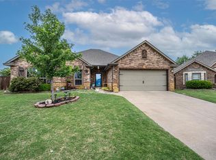 2236 Timber Rdg, Yukon, OK 73099