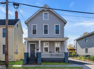 128 Monmouth St, Hightstown, NJ 08520