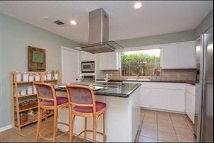 5th image of 2411 Glenn Lakes Ln