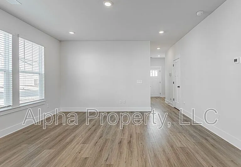 451 Hazelcote Rd — Photo 7
