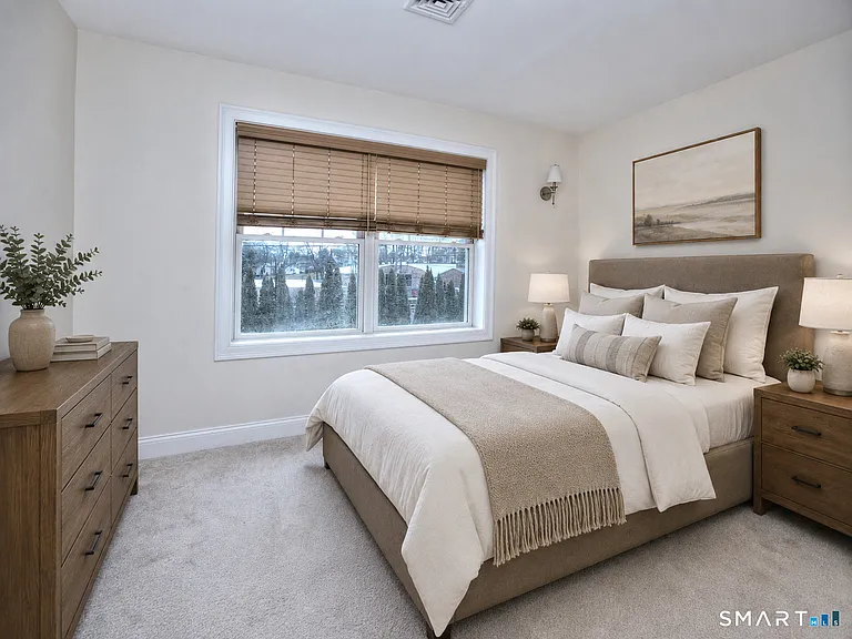 39 Maple Tree Ave #52 — Photo 16