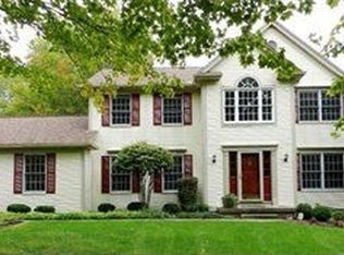 780 Deep Woods Dr, Aurora, OH 44202
