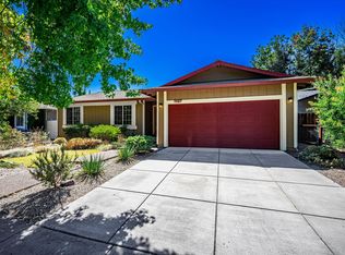 1107 Shadyslope Dr, Santa Rosa, CA 95404