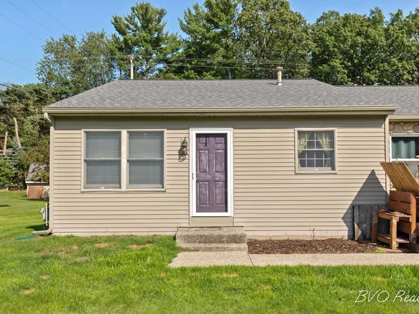 18210 Mohawk Dr Unit 6, Spring Lake, MI 49456