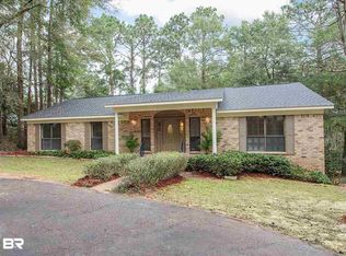 103 Sweetbriar Cir, Daphne, AL 36526