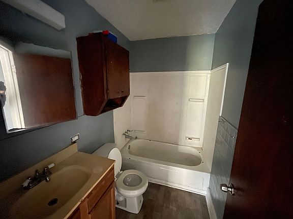 5th image of 1718 Gilliam St