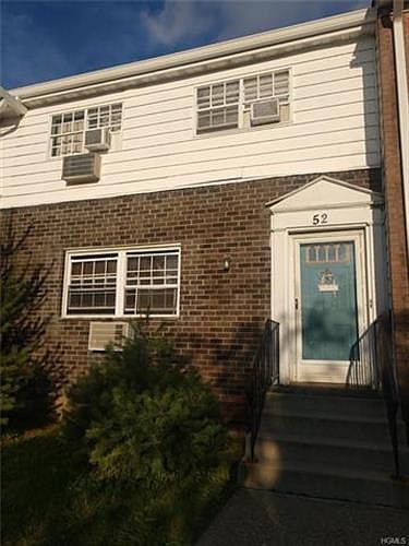 1st image of 52 Wellington Dr