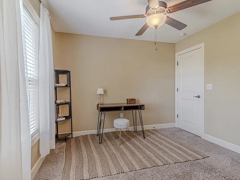 4319 Aspen Dr — Photo 37