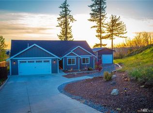 703 Arthurs Way, Sumas, WA 98295