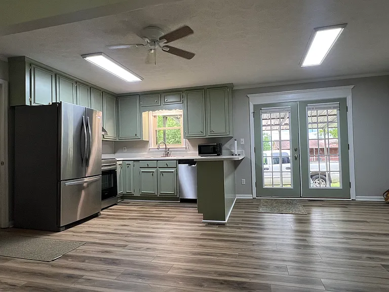 2845 Leary Rd — Photo 5
