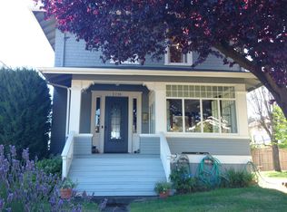 2718 2nd Ave N, Seattle, WA 98109