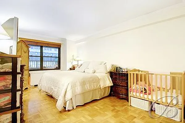 Sold by Bellmarc Realty | media 20